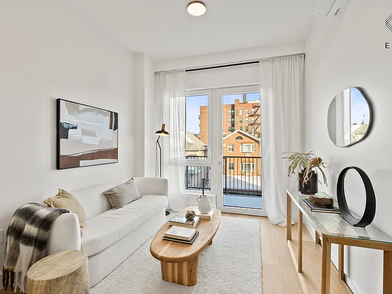 354 E 28th St #3J — Photo 9
