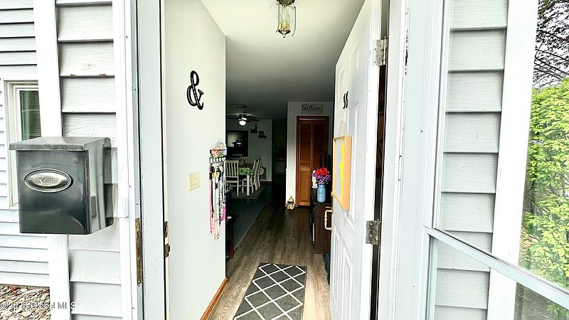 4th image of 222 S Ten Broeck Street #38