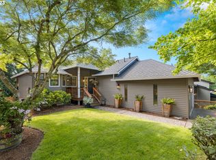 16560 SW Woodcrest Ave, Tigard, OR 97224