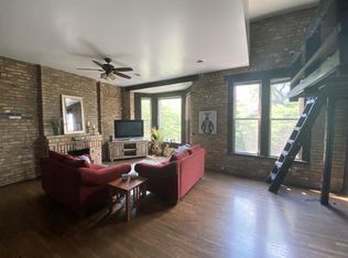 922 W Webster Ave #3, Chicago, IL 60614