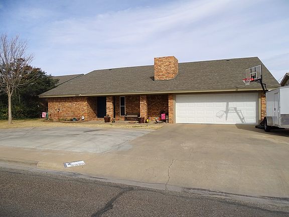 3rd image of 2328 Bobwhite Dr