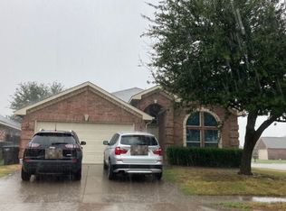 8377 Edgepoint Trl, Hurst, TX 76053