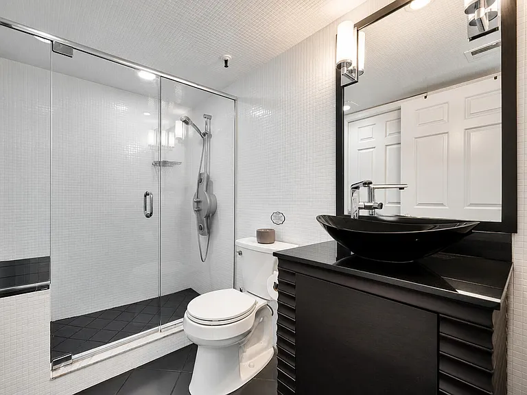 374 Golfview Rd #106 — Photo 41