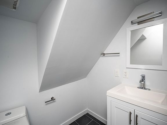 5th image of 6410 Haverford Ave #3