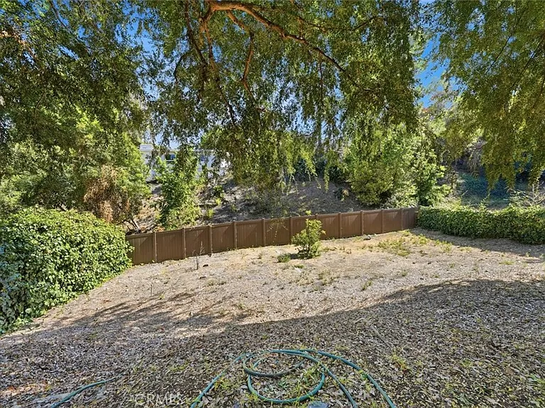 2 Santa Bella Rd — Photo 51