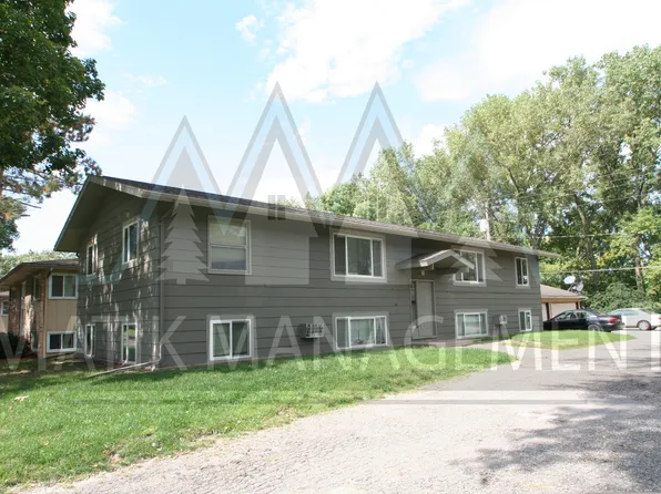 321 27th St NE APT 1, Rochester, MN 55906