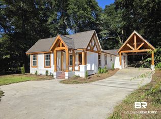 613 Forrest Ave, East Brewton, AL 36426