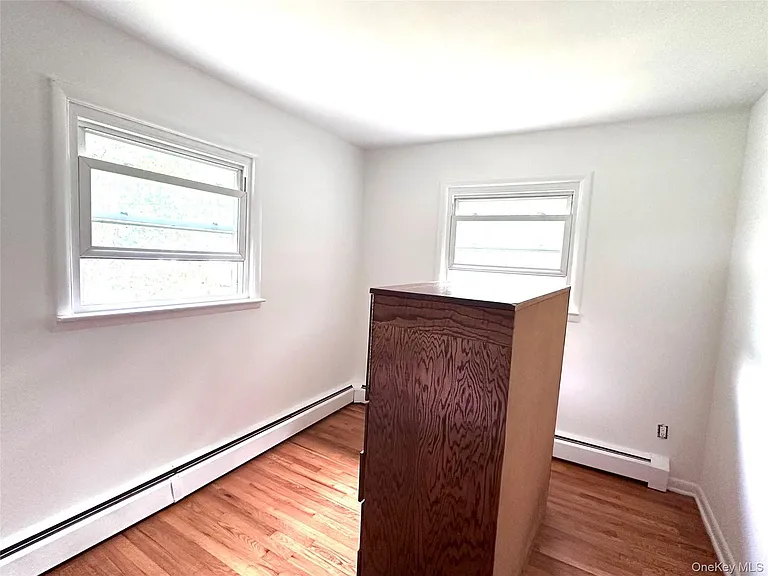 171 Roosevelt Rd — Photo 18