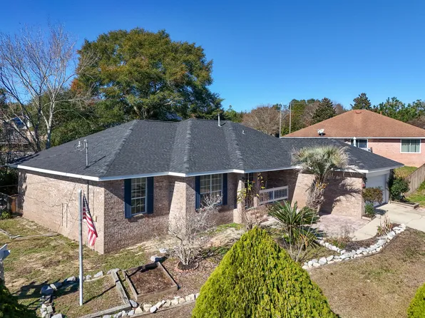 5200 Whitehurst Ln, Crestview, FL 32536