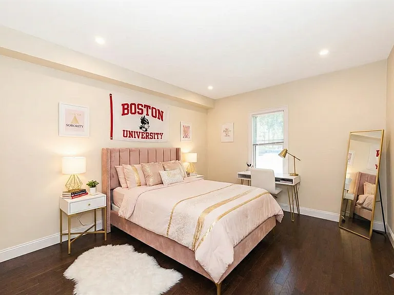 120 Jerome St #121 — Photo 6