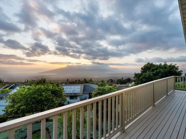 89 Holomakani Dr, Kula, HI 96790