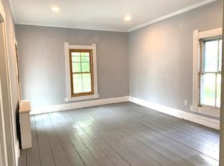 75 Foster Ave FLOOR 2, Sayville, NY 11782