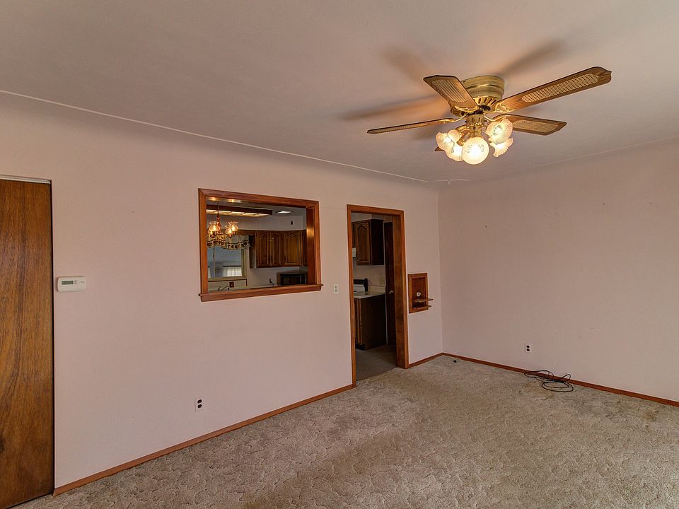 716 Southland Circle Dr, Tuscola, IL 61953 Zillow