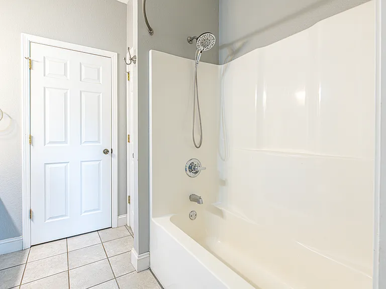 7211 Remagen Ln — Photo 18