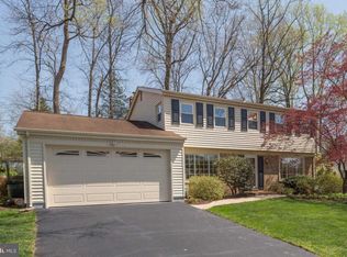 3111 Northwood Rd, Fairfax, VA 22031