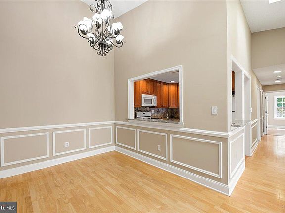 5th image of 47 Mendrey Ct