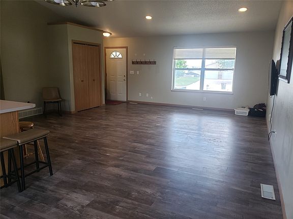 5th image of 5500 Kacena Ave