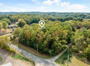 1924 Sohn Rd, Aliquippa, PA 15001