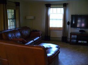 5th image of 56 Matthews Dr