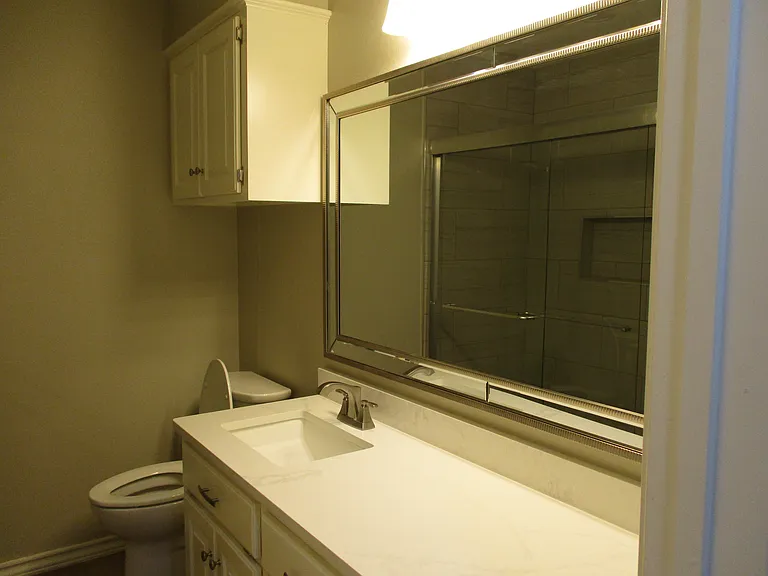 2620 County Ave — Photo 10