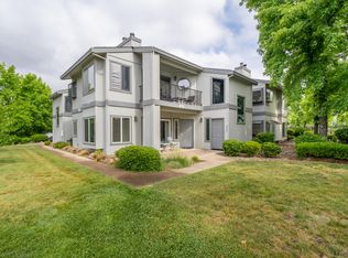 410 Ridgecrest Trl APT 128, Redding, CA 96003