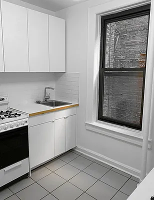 Rented by Corcoran | media 13