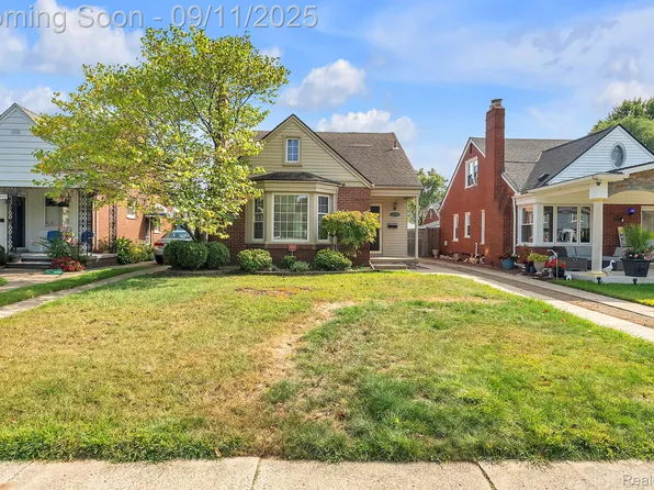 23259 Lawrence Ave, Dearborn, MI 48128