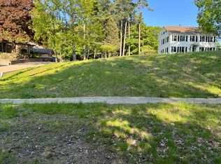 822 Lake Ave, Grand Haven, MI