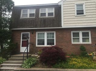 26 Rockingham St, Lowell, MA 01852