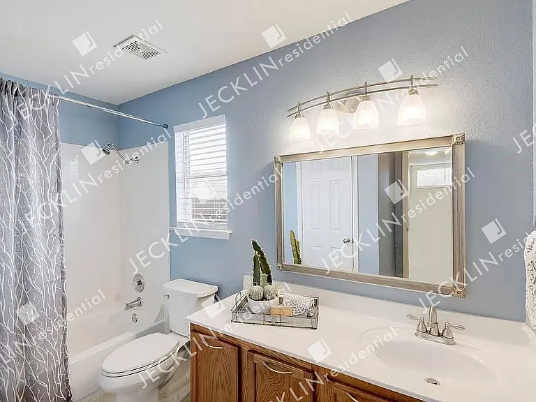 206 Mossy Rock Dr — Photo 22