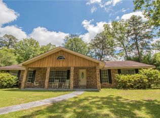 300 Pinegrove Dr, Pineville, LA 71360