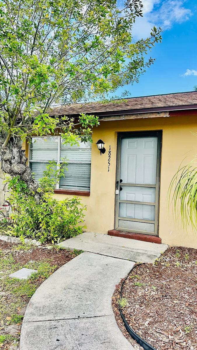 Building Photo - 18251 Morgan Dr