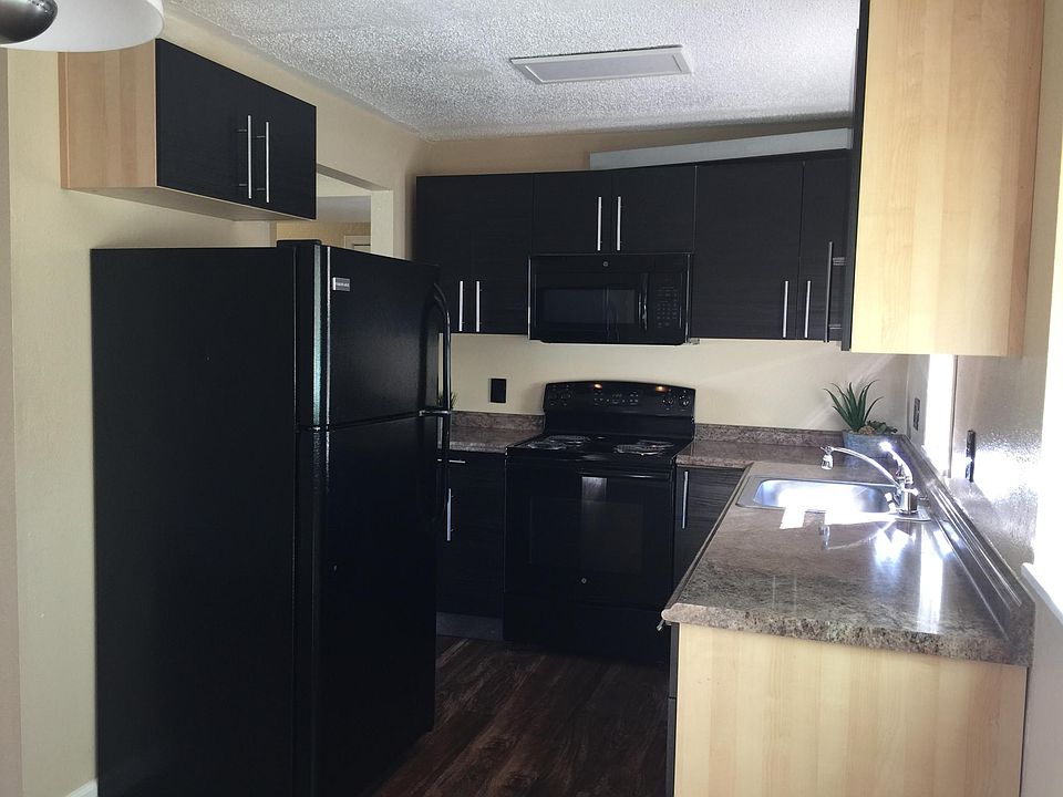 1st image of 340 Liberty St #16