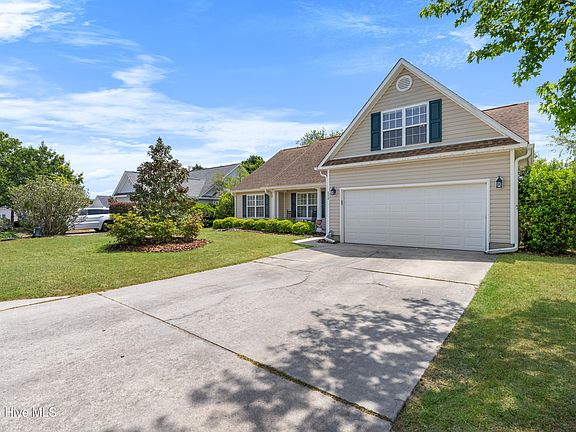 3rd image of 652 Windgate Drive