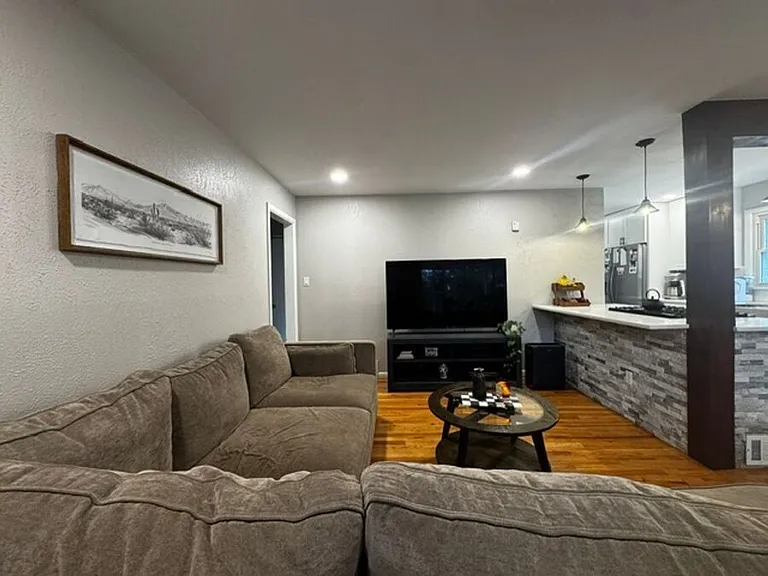 1312 Cooper Ave — Photo 3