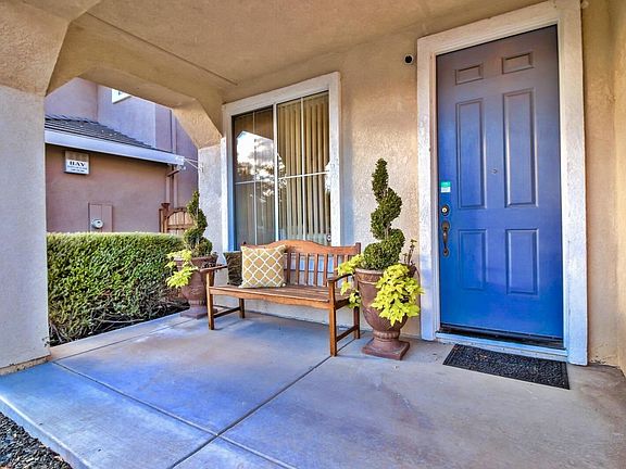 5th image of 555 Tarter Ct