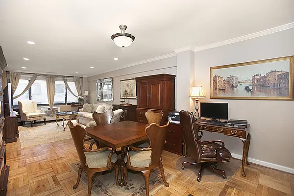 Sold by Tower Property Group | media 3