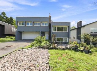 96 Bayview Rd, Halifax, NS B3M 1N9
