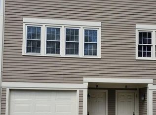 450 Rock St APT 9, Fall River, MA 02720