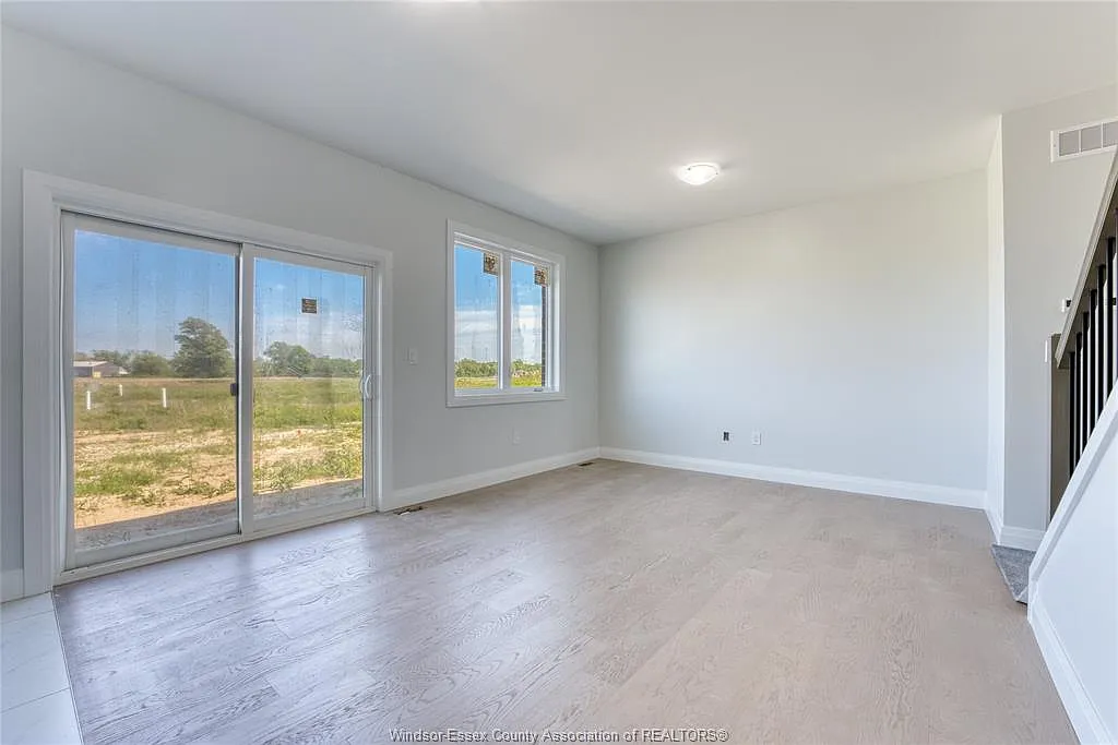 3 bed, 2.5 bath, 1562 sqft, $3,000 — Photo 4