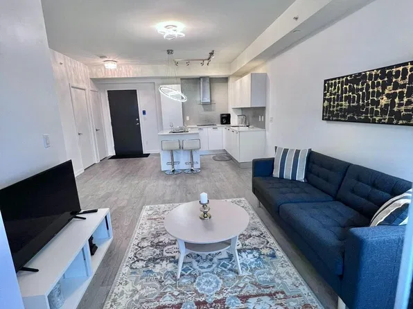 11 Bogert Ave #2904, Toronto, ON M2N 0H4