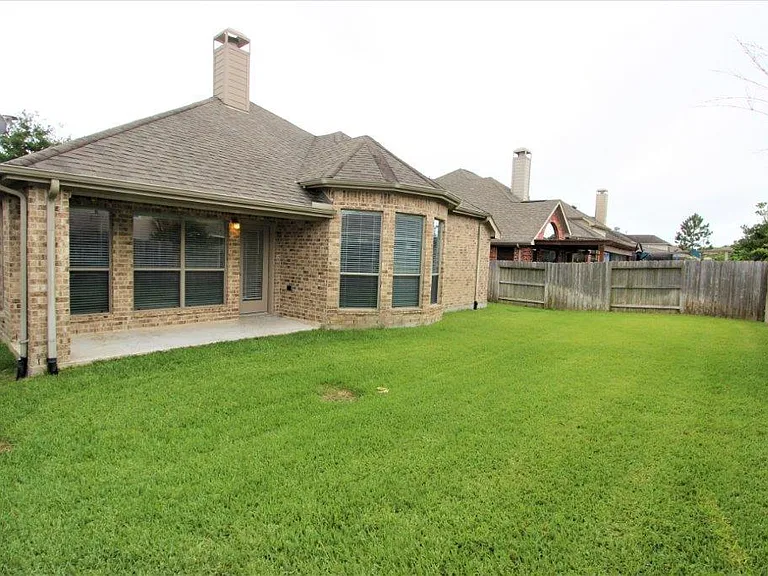 8902 Peach Oak Xing — Photo 20