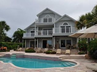 1119 N Riverside Dr, Pompano Beach, FL 33062