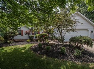 2408 White Marsh Dr, Twinsburg, OH 44087