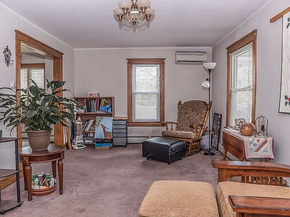 5th image of 203 Robble Ave
