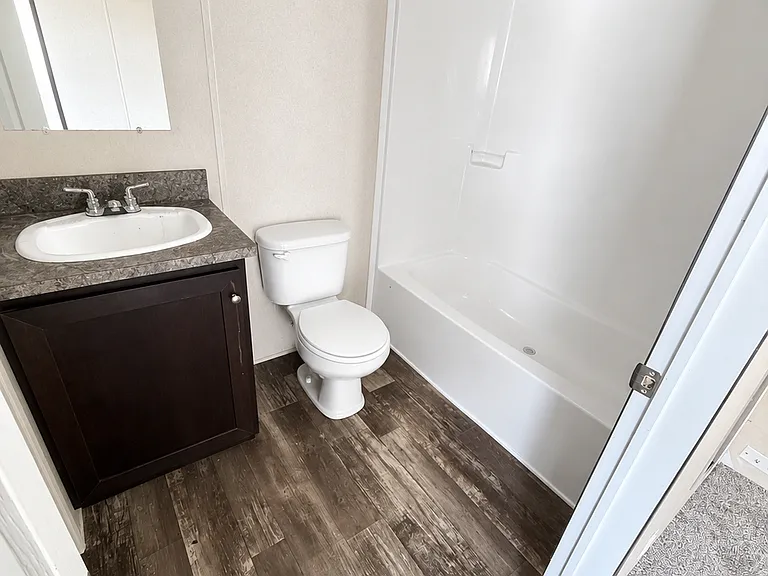 4900 S Valley View Rd #25 — Photo 6