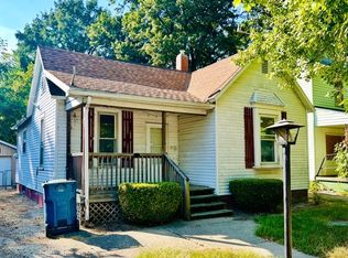 917 N Osburn Ave, Springfield, IL 62702