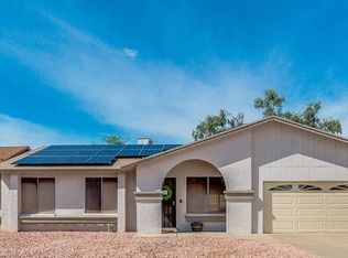 2932 W Woodridge Dr, Phoenix, AZ 85053