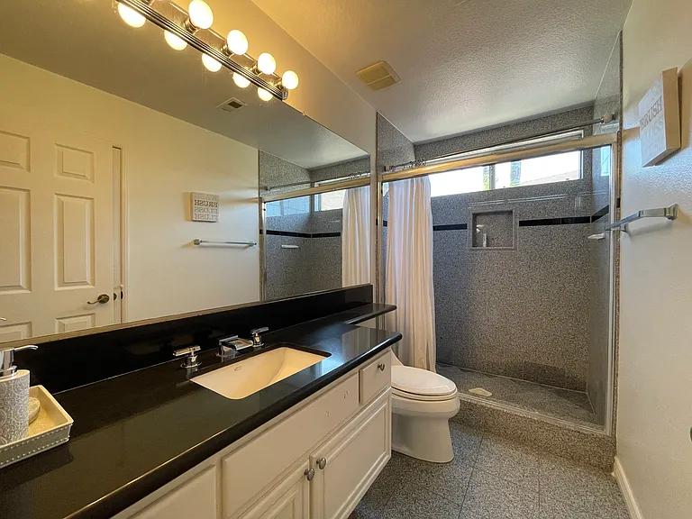 14276 Elmwood Ln — Photo 19
