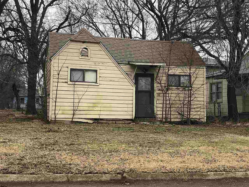 1st image of 617 W Rush Ave
